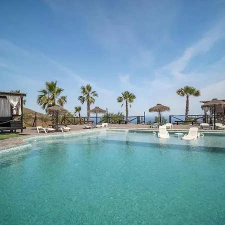 Holiday home Casa Crisantemo With Sea View And Pool In Adra