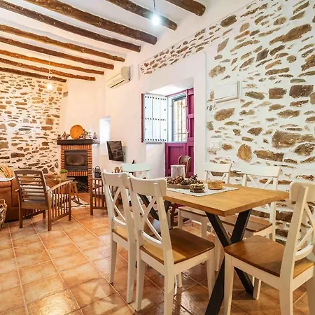 Casa Crisantemo With Sea View And Pool In Adra Holiday home *