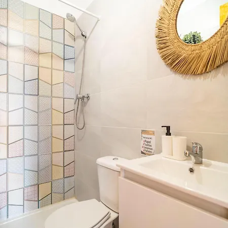 Vakantiehuis Casa Crisantemo With Sea View And Pool In Adra *